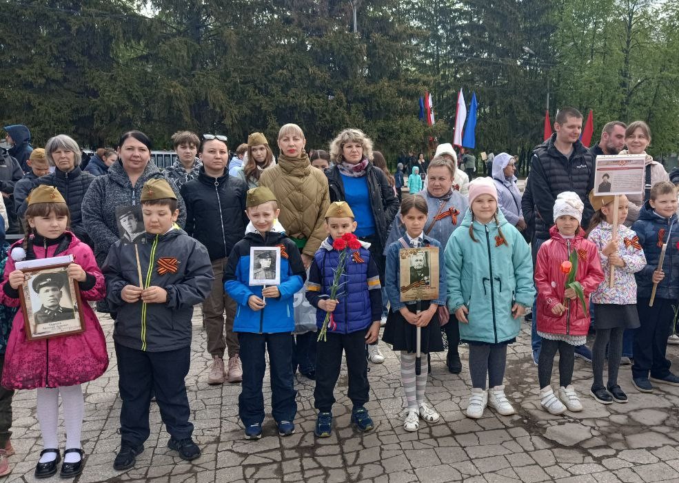 Митинг-реквием на площади ДК 1 Мая.