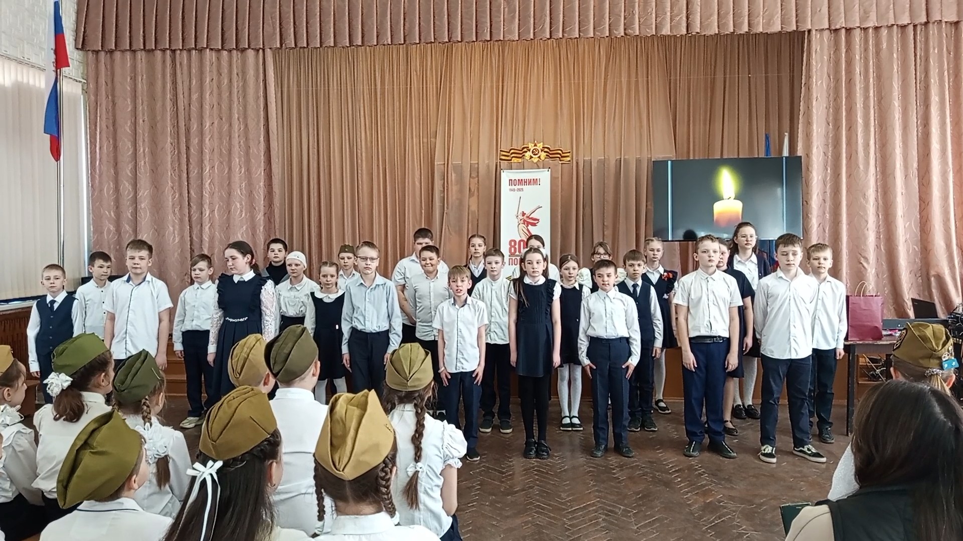 Узникам концлагерей посвящается.